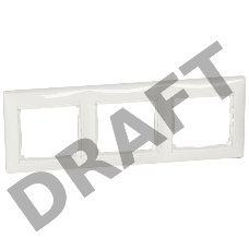 Рамка Valena - Белая - трехместная Legrand 774453