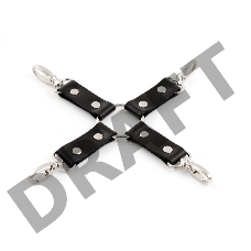 Черная крестовина с карабинами